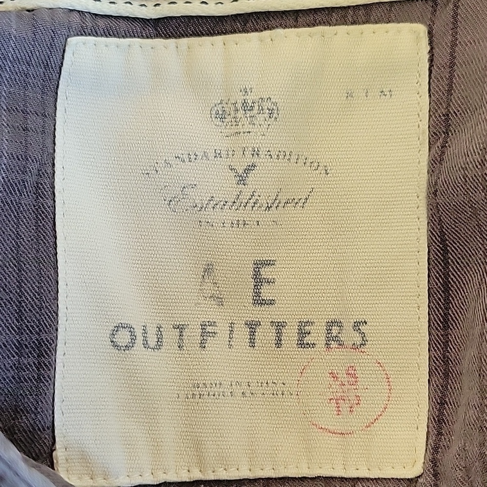 American Eagle Outfitters xs grey plaid pearl snap button down shirt - Picture 5 of 8